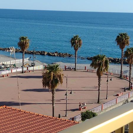 דירות ונטימיגליה Casa Al Mare מראה חיצוני תמונה