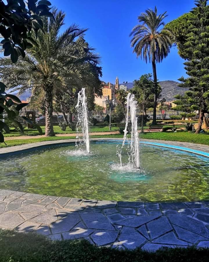 דירות ונטימיגליה Casa Al Mare מראה חיצוני תמונה