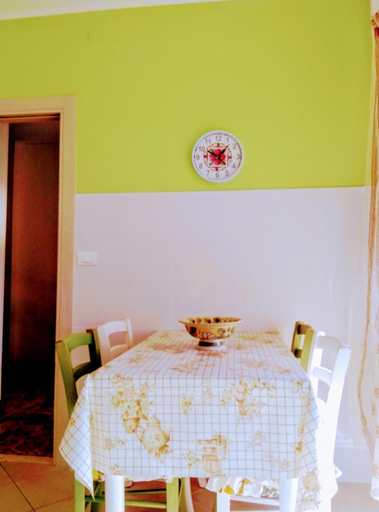 דירות ונטימיגליה Casa Al Mare מראה חיצוני תמונה
